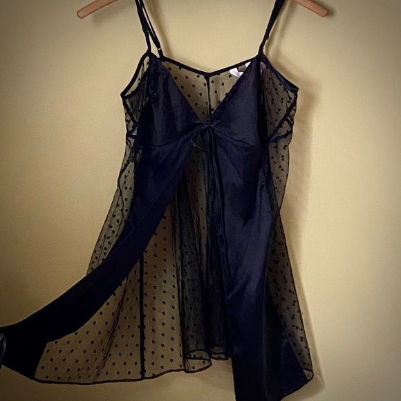 Victoria's Secret Other - Victoria’s Secret Open Chemise Lingerie Sz M
